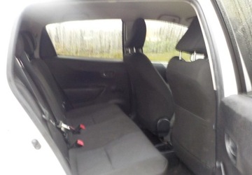 Toyota Yaris III Hatchback 5d Hybrid 100 74KM 2013 Toyota Yaris Okazja 1.5 Hybryda 75KM, zdjęcie 17