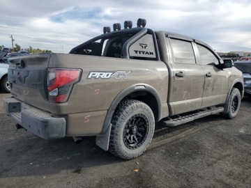 Nissan Titan 2024 Nissan Titan Pro-4X 2024 5.6l 5.6 Benzyna 400KM, zdjęcie 3