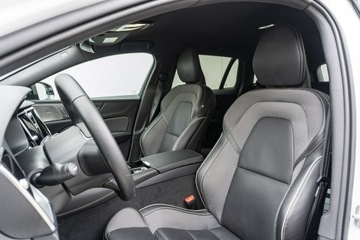 Volvo V60 II  Kombi Plug-In Facelifting 2.0 T6 350KM 2024 Volvo V60 YV1ZWH4V6S2650432, zdjęcie 10