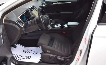 Ford Mondeo V Kombi Facelifting 2.0 EcoBlue 150KM 2020 Ford Mondeo 2.0 TDCI Titanium Edition Kamera Navi Alum Pdc 2.0 Diesel 150KM, zdjęcie 18