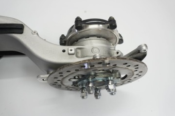 HONDA CB 1000 R SC80 МАЯТНИК ЗАДНИЙ + ДИСК + ОСЬ