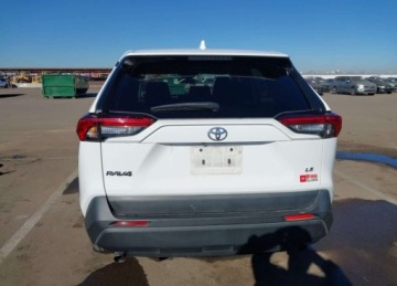 Toyota RAV4 V 2022 Toyota RAV4 2022r., Le, 2.5L, od ubezpieczalni 2.5 Benzyna 206KM, zdjęcie 5