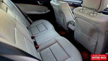 Mercedes Klasa E W212 2010 Mercedes-Benz Klasa E 300 blue efficiency 7 G-TRONIC 3.0 Diesel 204KM, zdjęcie 27
