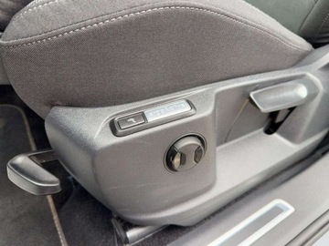 Volkswagen Tiguan Allspace SUV Facelifting 2.0 TSI 245KM 2022 Volkswagen Tiguan Allspace TSI 245KM Elegance FVAT23 Kamery 360 ACC Dac, zdjęcie 11