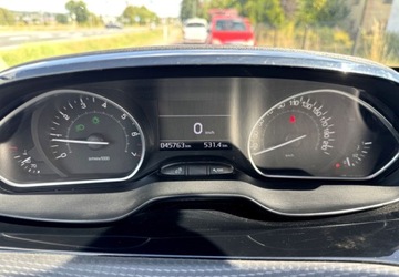 Peugeot 2008 I SUV 1.2 PureTech 82KM 2015 Peugeot 2008 1.2 Benzyna BEZ TURBO NAwigacja Klimatyzacja lakier oryginal, zdjęcie 19