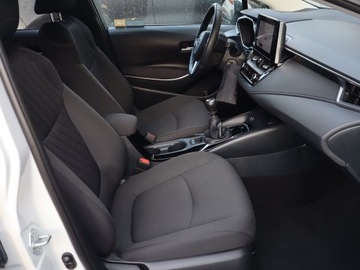 Toyota Corolla XII Sedan Facelifting 1.5 VVT-i 125KM 2023 Toyota Corolla 1.5 VVT-i, Salon Polska, zdjęcie 8