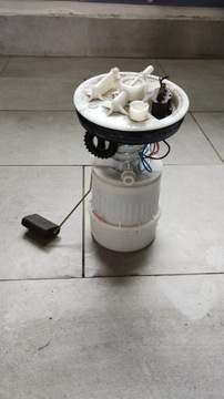 FORD C-MAX 1.6 B PUMPIČKA PALIVA PLOVÁK