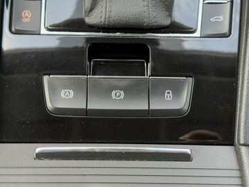 Skoda Superb III Kombi Facelifting 2.0 TDI SCR 150KM 2019 Škoda Superb Skoda Superb 2.0 TDI 150KM 2019, zdjęcie 30