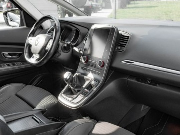 Renault Grand Scenic III 1.6 dCi 130KM 2017 Renault Scenic 1.6 dCi 130KM 7.os Cz.park 2 stref, zdjęcie 35