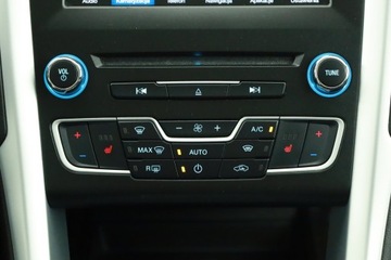 Ford Mondeo V Kombi 2.0 TDCi 150KM 2018 Ford Mondeo 2.0 TDCI, Navi, Klima, Klimatronic, zdjęcie 9