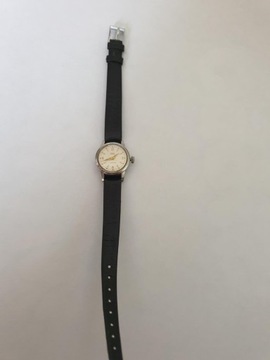 ZEGAREK MIRA