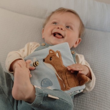 Маленькая голландская большая мягкая книга, активируя сенсорные лесные друзья