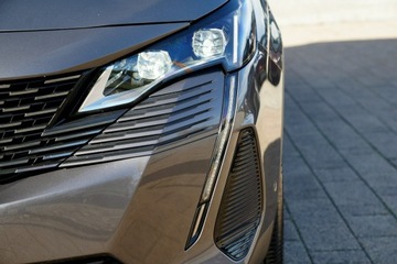 Peugeot 5008 II Crossover Facelifting 1.6 PureTech 180KM 2022 Peugeot 5008 GT kamera Skora adc NawI, zdjęcie 5
