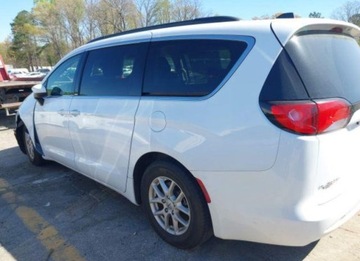 Chrysler Voyager V 2021 Chrysler Voyager 2021, 3.6L, LXI, od ubezpieczalni, zdjęcie 2
