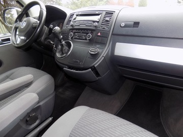 Volkswagen Multivan T6 2011 VOLKSWAGEN MULTIVAN 2,0 TDi 180 KM, zdjęcie 16