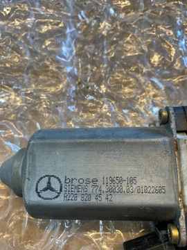 MERCEDES W203 MOTOREK OKNO PŘEDNÍ R A2208204542