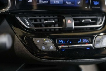 Toyota C-HR I Crossover 1.2L Turbo 116KM 2016 Toyota C-HR 1.2 T Premium 1.2 Benzyna 116KM, zdjęcie 30