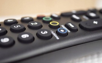 Пульт дистанционного управления Cyfrowy Polsat ОРИГИНАЛЬНЫЙ ЗАВОДСКИЙ УНИВЕРСАЛЬНЫЙ Evobox черный