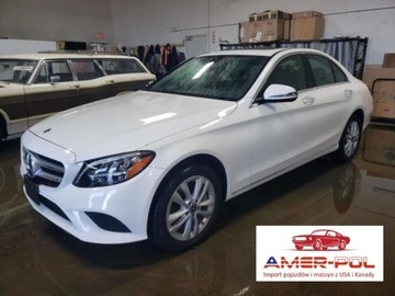 Mercedes Klasa C W205 2019 Mercedes-Benz Klasa C Mercedes-Benz C-Class 300 4MATIC Sedan 2.0 Benzyna