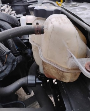 Opel Corsa E Hatchback 3d 1.4 Twinport 90KM 2018 Opel Corsa 2018r, SALON POLSKA. Uszkodzony. Poobijany. Jezdzi. 1.4 90KM, zdjęcie 18