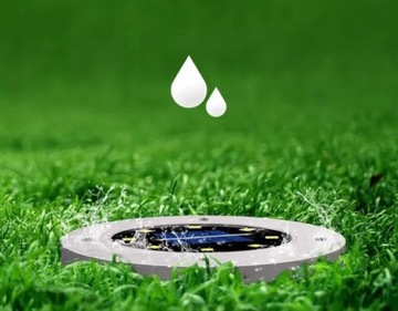 4X СОЛНЕЧНЫЕ СВЕТОДИОДНЫЕ САДОВЫЕ ЛАМПЫ, ВСТАВЛЕННЫЕ В САД