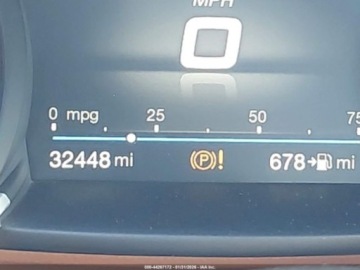 Alfa Romeo Giulia II Sedan 2.0 TBi 280KM 2018 Alfa Romeo Giulia 2018 r., 2,0L TI SPORT AWD 2.0 Benzyna 280KM, zdjęcie 7