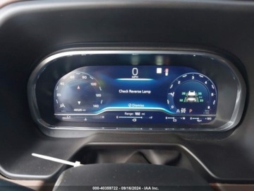 Chevrolet Suburban GMT900 2023 Chevrolet Suburban 2023r., 4x4, 6.2L 6.2 Benzyna 420KM, zdjęcie 10