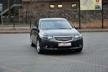 Honda Accord VIII Sedan 2.0 VTEC 156KM 2012 Honda Accord 2.0i-VTEC 156KM Manual X.2012r. Salon, zdjęcie 19