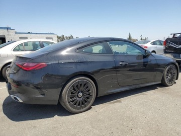 Mercedes CLE 2024 Mercedes-Benz CLE 300 4Matic 2024 2.0l 2.0 Benzyna 255KM, zdjęcie 3