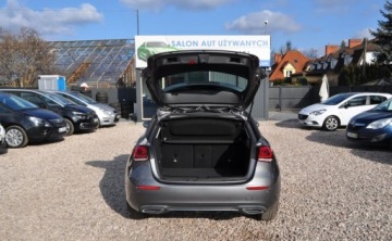 Mercedes Klasa A W177/V177 Hatchback 1.3 200 163KM 2018 Mercedes-Benz Klasa A A200 Automat Benzyna Kamera Nawigacja 1.3 Benzyna, zdjęcie 33