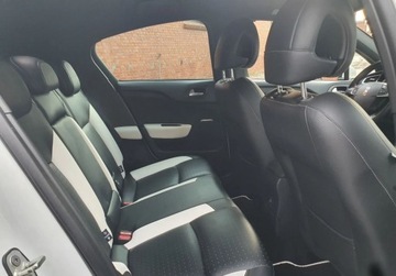 DS 4 I Hatchback Facelifting 2015 (Citroen) 1.2 PureTech 131KM 2015 Citroen DS4 Bezwypadkowy Masaze Nawigacja GetHelp 1.2 Benzyna, zdjęcie 14