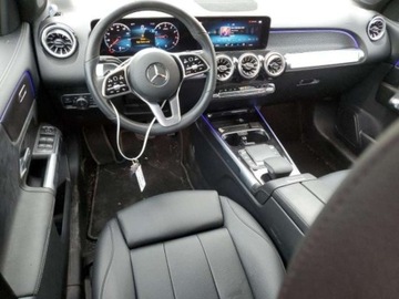 Mercedes GLB 2022 Mercedes-Benz GLB 2022, 2.0L, 4x4, od ubezpieczalni 2.0 Benzyna 221KM, zdjęcie 6