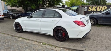 Mercedes Klasa C W205 Limuzyna AMG AMG 63 S 510KM 2015 MERCEDES-BENZ KLASA C AMG s C 63 S 510 KM W205, zdjęcie 24