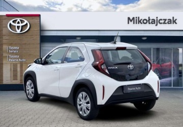Toyota Aygo X 1.1 VVT-i 72KM 2024 Toyota Aygo X 1.0 VVT-i Comfort Salon PL ASO VAT 23 Toyota Leszno, zdjęcie 5