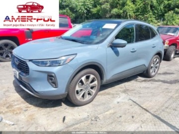 Ford Escape III 2025 Ford Escape Platinum 2025, 2.0L R4 250KM, 4x4, odpala i jezdzi, od ubezpie