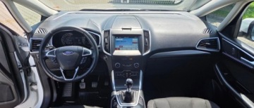 Ford S-Max II Van 1.5 EcoBoost 160KM 2017 Ford S-Max 7-osobowyNaviCzujniki147 tys wpisuje na fakturzeOrg.lakier1wlas, zdjęcie 13