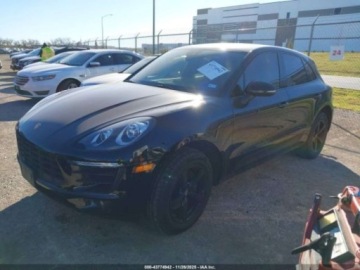 Porsche Macan SUV 2.0 252KM 2017 Porsche Macan 2017 PORSCHE MACAN 2.0 Benzyna 252KM, zdjęcie 2