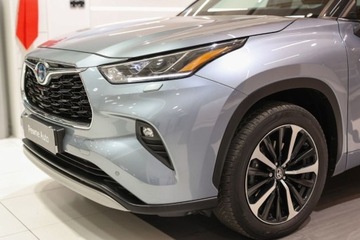 Toyota Highlander III 2.5 248KM 2021 Toyota Highlander 2.5 Hybrid Executive Skyview JBL HAK FV23 2.5 Hybryda, zdjęcie 21