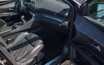 Peugeot 5008 II Crossover 1.2 PureTech 130KM 2017 Peugeot 5008 1.2 Benzyna 130KM, zdjęcie 16