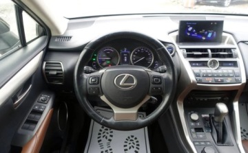 Lexus NX I SUV 300h 197KM 2014 Lexus NX 300h 197KM Hybryda 4x4 Automat Skora Grzane fotele Navi Biala per, zdjęcie 9