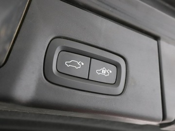 Volvo V90 II Kombi 2.0 D4 190KM 2017 Volvo V90 4x4 automat czekladowe skóry full LED, zdjęcie 38