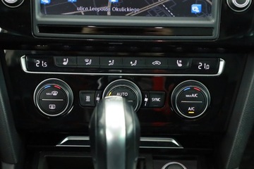 Volkswagen Passat B8 Variant 2.0 TDI SCR 240KM 2016 VW Passat 2.0 BiTDI, Salon Polska, Serwis ASO, zdjęcie 16