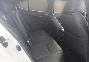 Lexus UX Crossover 200 171KM 2021 Lexus UX 200 GPF F Impression 2WD Salon PL ASO Lexus Leszno 2.0 171KM, zdjęcie 12