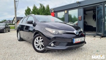 Toyota Auris II Touring Sports Facelifting 1.8 Hybrid 136KM 2016 Toyota Auris 1.8hybryda Navi climatronic bezwypadek serwis TOYOTY 1.8 135KM, zdjęcie 28