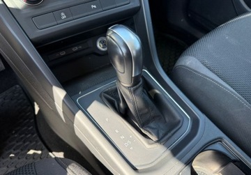 Volkswagen Touran III 1.5 TSI EVO 150KM 2021 Volkswagen Touran salon PL FV VAT 23 bezwypadkowy 1.5 Benzyna 150KM, zdjęcie 17