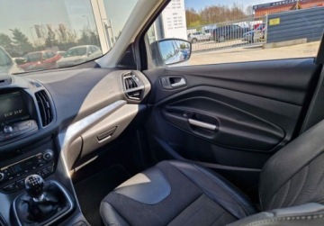 Ford Kuga II SUV 2.0 TDCi 150KM 2016 Ford Kuga 2.0 TDCi 150KM 4x4 Titanium FV Marza 2.0 Diesel 149KM, zdjęcie 14