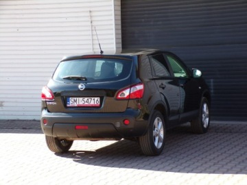 Nissan Qashqai I Crossover 2.0 140KM 2010 Nissan Qashqai KLIMATRONIC2,0 141KM, zdjęcie 6