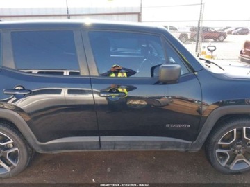 Jeep Renegade 2021 Jeep Renegade Jeepster 2021 2.4l 2.4 Benzyna 180KM, zdjęcie 6