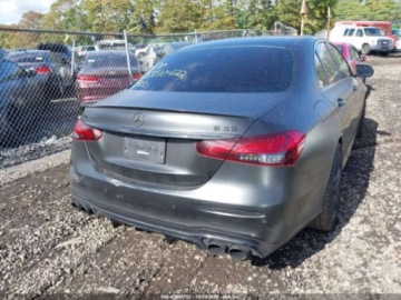 Mercedes Klasa E W213 2021 Mercedes-Benz Klasa E Amg 53 4Matic 2021 3.0 Benzyna 429KM, zdjęcie 4