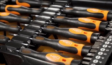 ТОЧНЫЕ ОТВЕРТКИ + БИТЫ 58 шт. 04-211 NEO Tools ОТВЕРТКИ